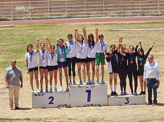 Colegio Tierra Nueva destaca en atletismo de los Juegos Deportivos Escolares organizados por el IEA